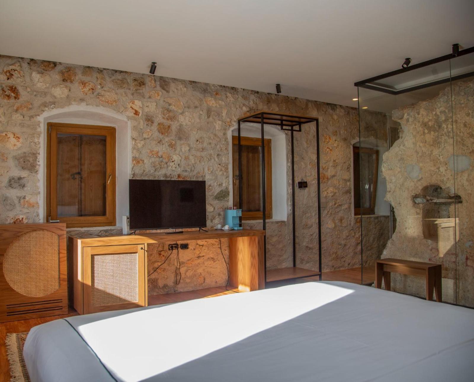 Zoe Hora Hotel Dhermi Bagian luar foto